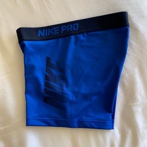 Women’s Nike Pro 3” Compression shorts